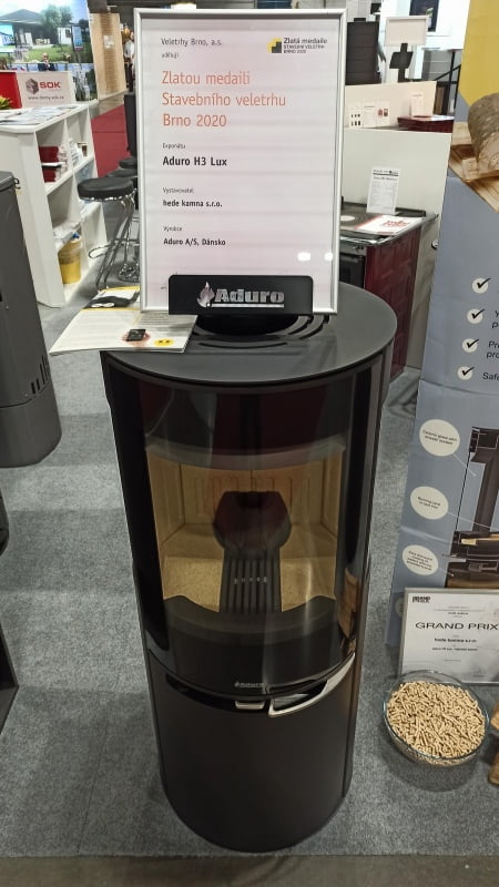 Aduro Hybrid H3 Lux - hybridné kachle na drevo a pelety