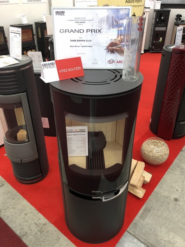 Aduro Hybrid H3 Lux - hybridné kachle na drevo a pelety