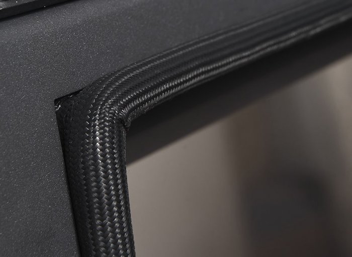 Uniflam 920 PRESTIGE s klapkou a externým prívodom vzduchu
